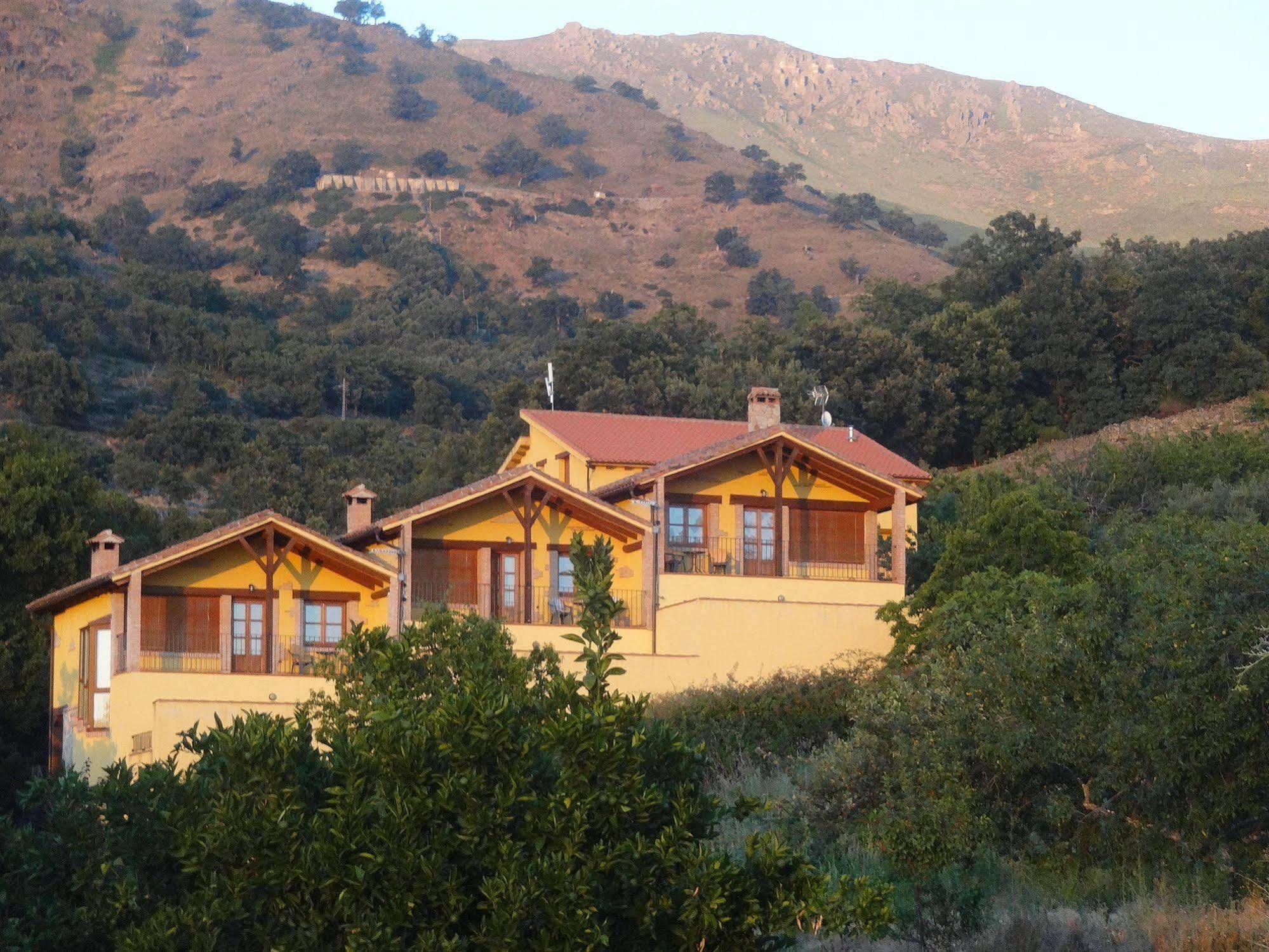 Aroma De Primavera En Casas Rurales Acebuche Casas del Monte Exterior photo