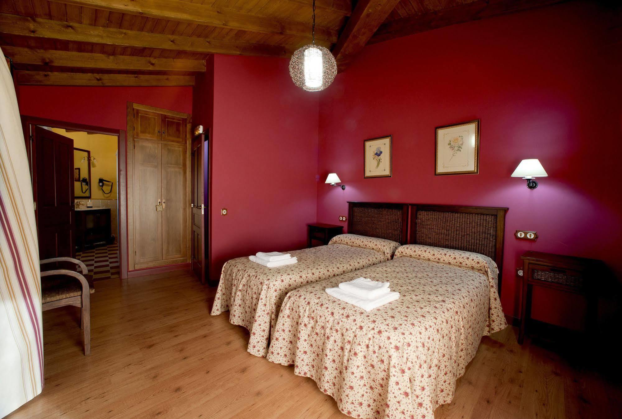 Aroma De Primavera En Casas Rurales Acebuche Casas del Monte Exterior photo